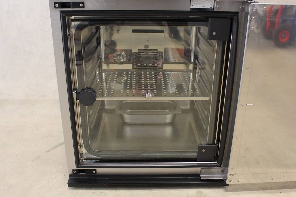 Memmert ICO50med CO2 Incubator LabMakelaar Benelux