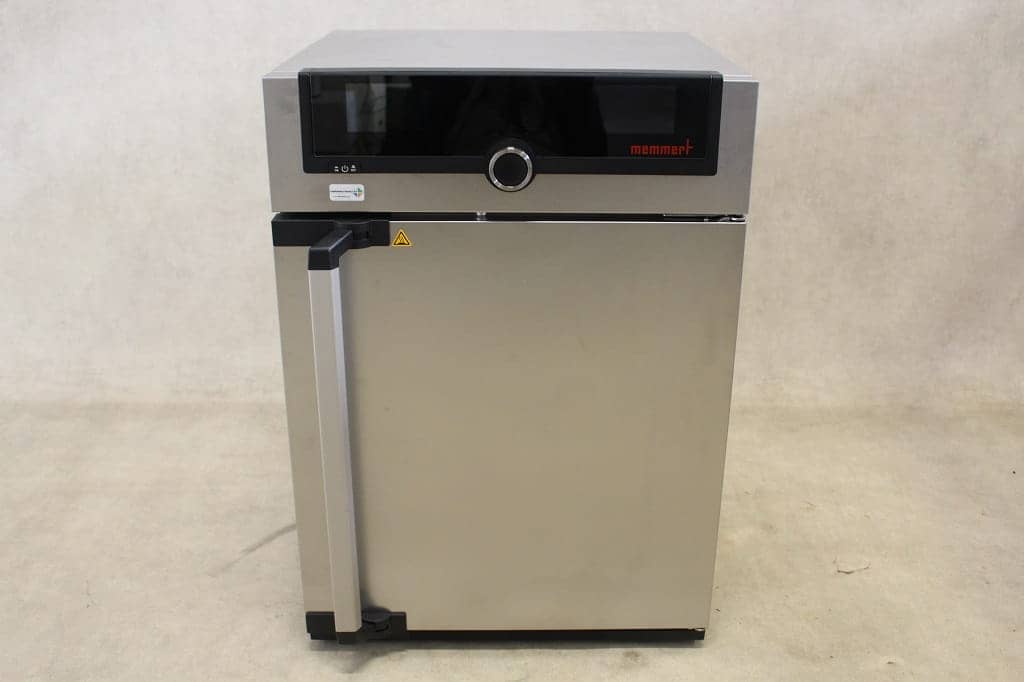 Memmert ICO50med CO2 Incubator LabMakelaar Benelux
