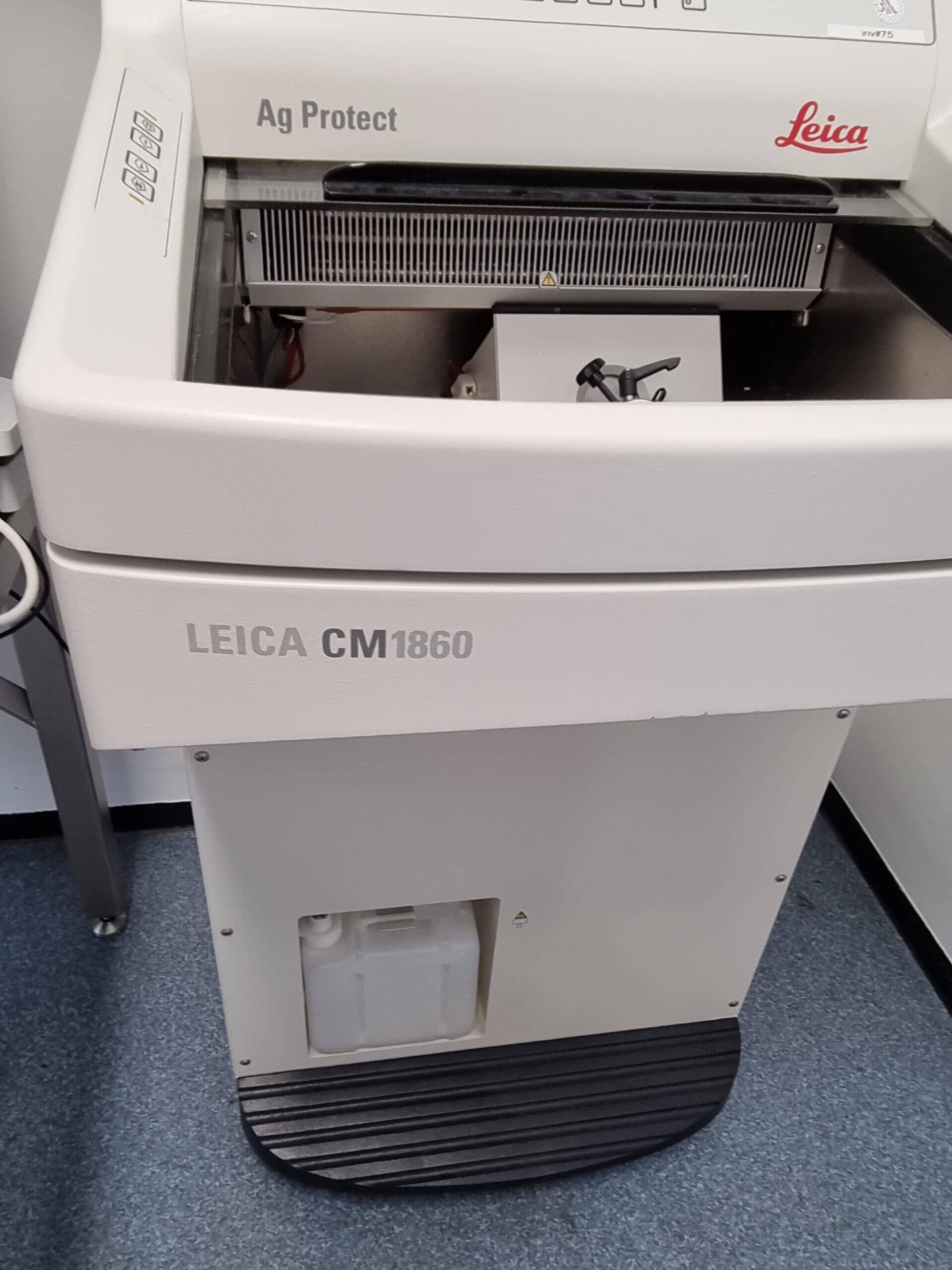 Leica Microtome CM1860 LabMakelaar Benelux