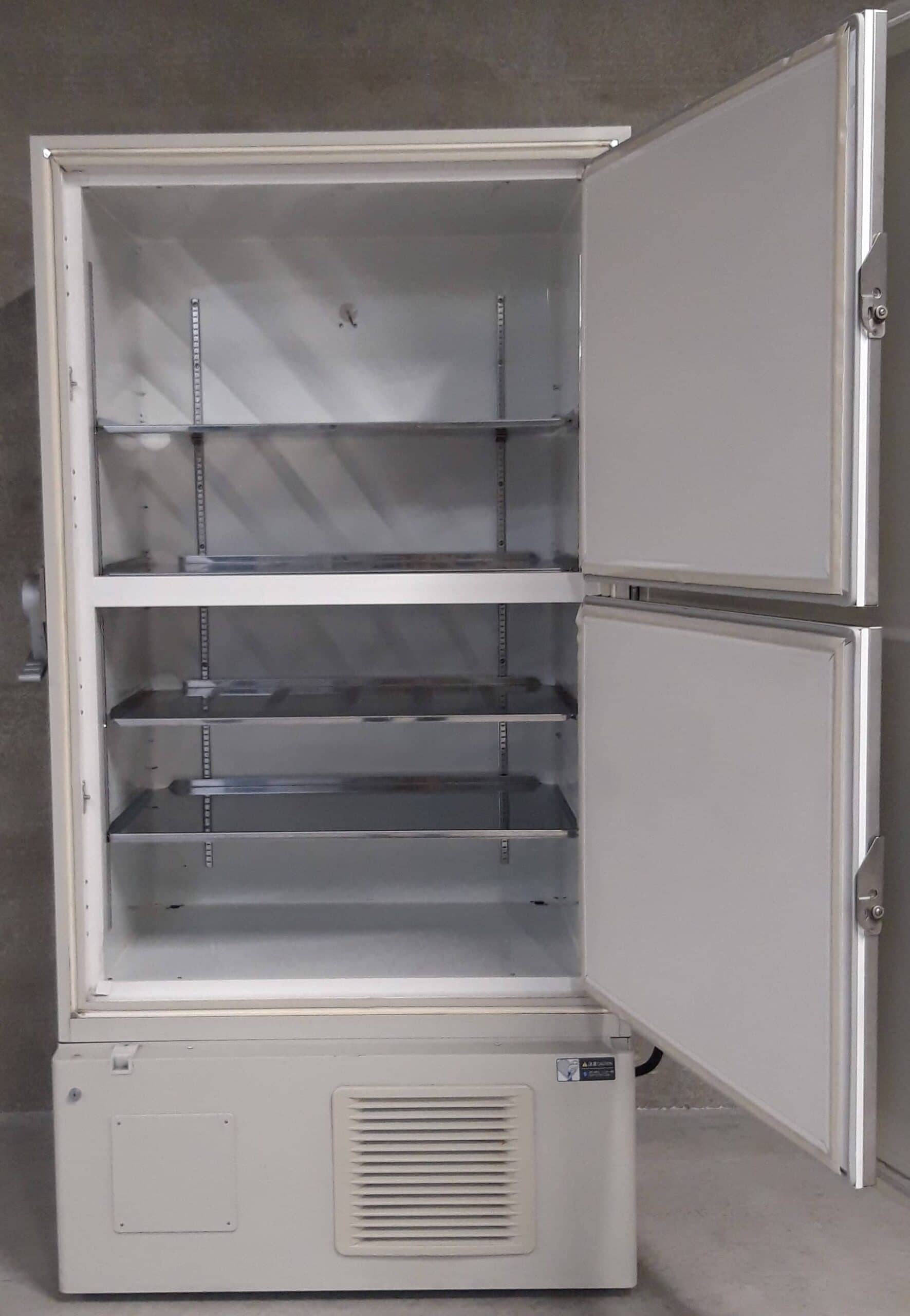 sanyo refrigerator shelves
