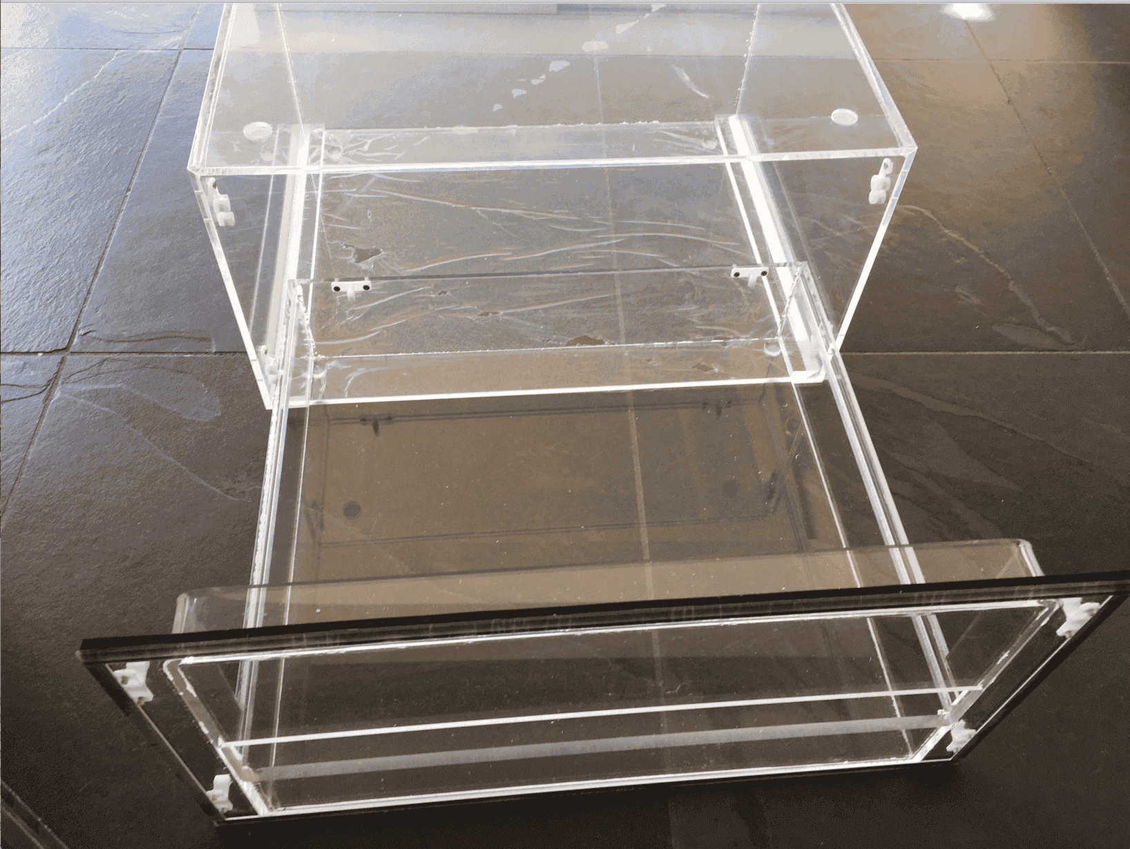 Airtight drawer for climate study LabMakelaar Benelux