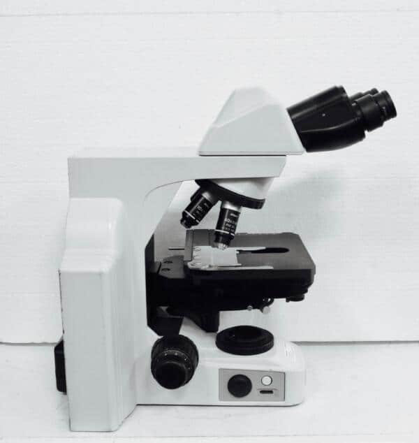 Nikon Eclipse E400 Transmitted Light Microscope