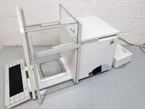 Mettler Toledo AT400 Analytical Balance 405g 0.1mg