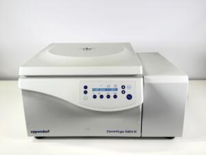 Eppendorf 5804R Refrigerated Centrifuge
