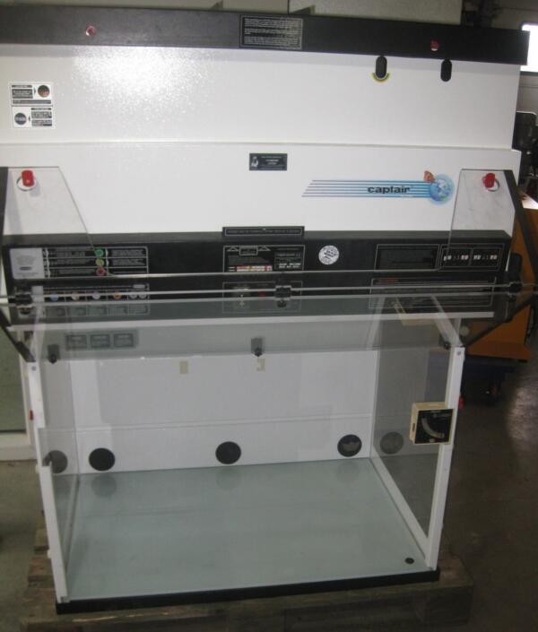 Erlab Captair Toxicap type 1000 Fume cupboard