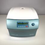 Hettich MIKRO 220R Refridgerated Centrifuge