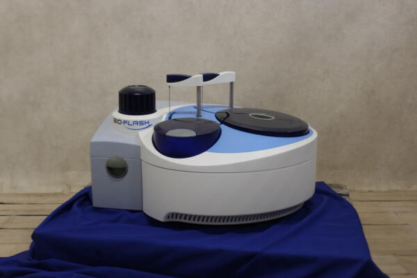 Biokit Bio-Flash Chemiluminescent Analyzer