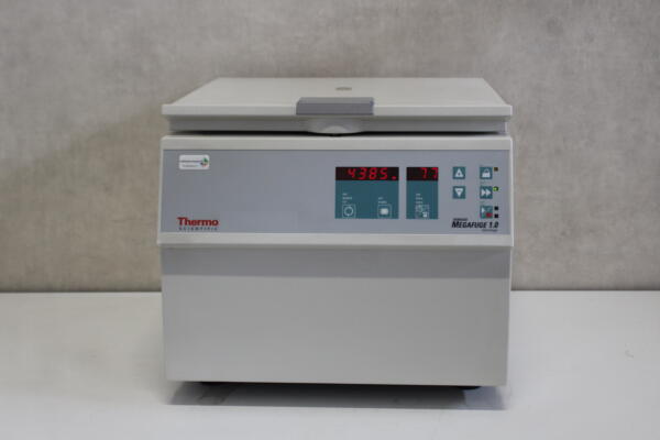 Thermo Hereaus Megafuge 1.0 Centrifuge