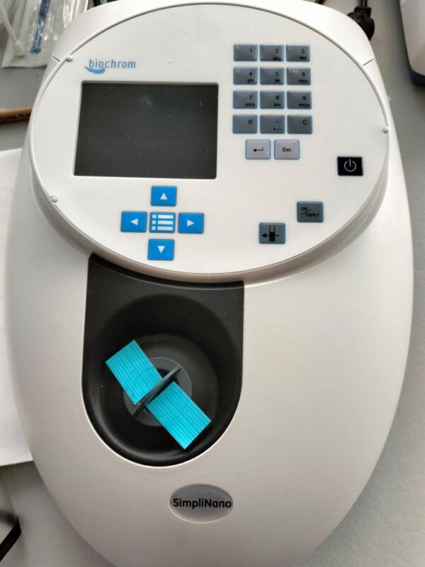 Biochrom SimpliNano Spectrophotometer