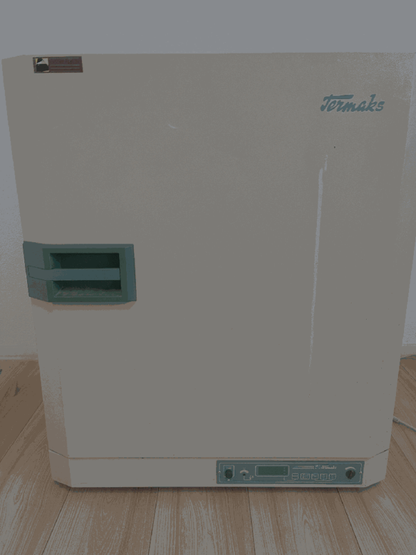 Termaks TS 8136 Laboratory Incubator