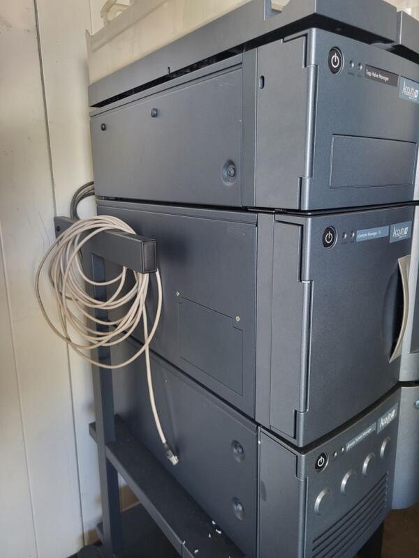 Waters ACQUITY UPLC M-Class System