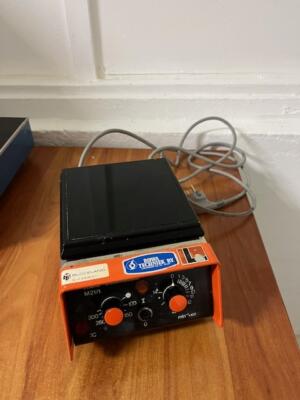 Franz Morat M21/1 Hotplate with Magnetic Stirrer
