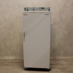 Thermo B 6420 Incubator