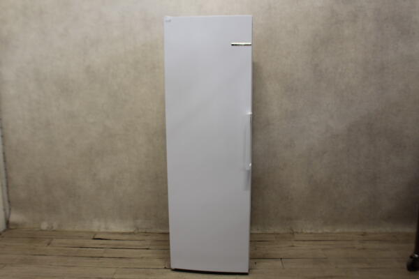 Bosch KSV36VWEP Refrigerator