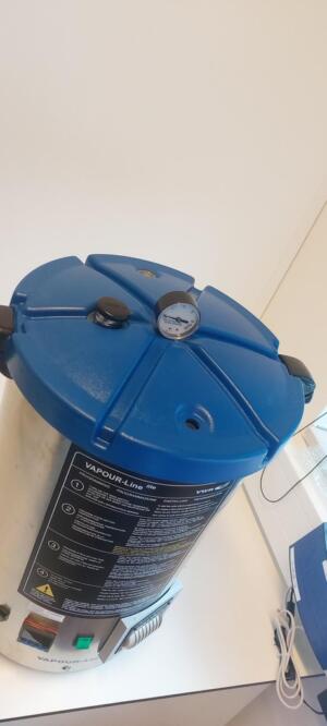 VWR VAPOUR-Line Lite Autoclave