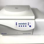 Eppendorf Refrigerated Centrifuge 5804R with F34-6-38 rotor