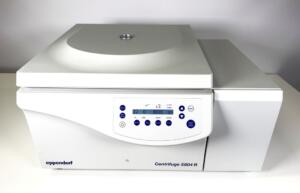 Eppendorf 5804R Refrigerated Centrifuge