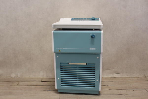 Hettich Rotixa 50 RS Refrigerated Centrifuge