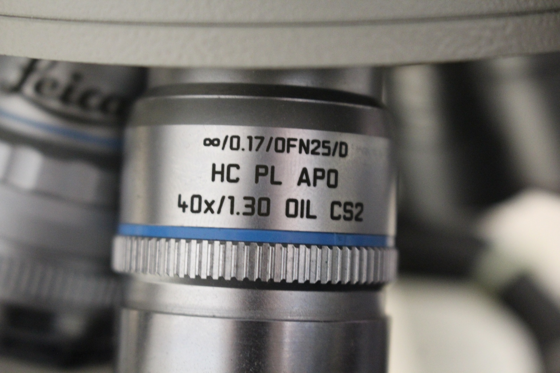 52180-LM-29087-Leica-Aperio-Versa-8-Automated-Trinocular-Fluorescence-Microscope-9