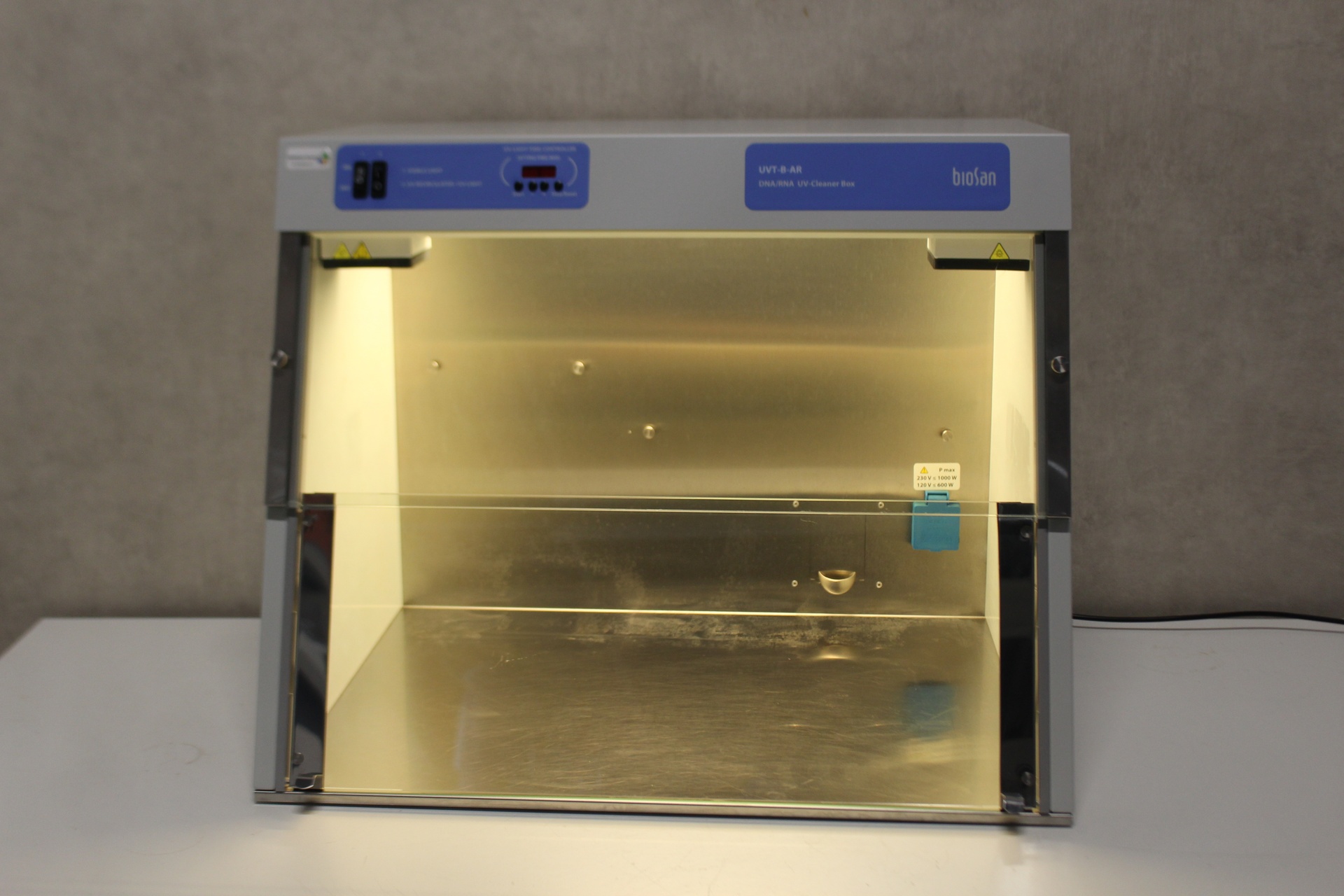 52760-LM-29667-Biosan-UVT-B-AR-DNA-RNA-UV-Cleanser-Box-2