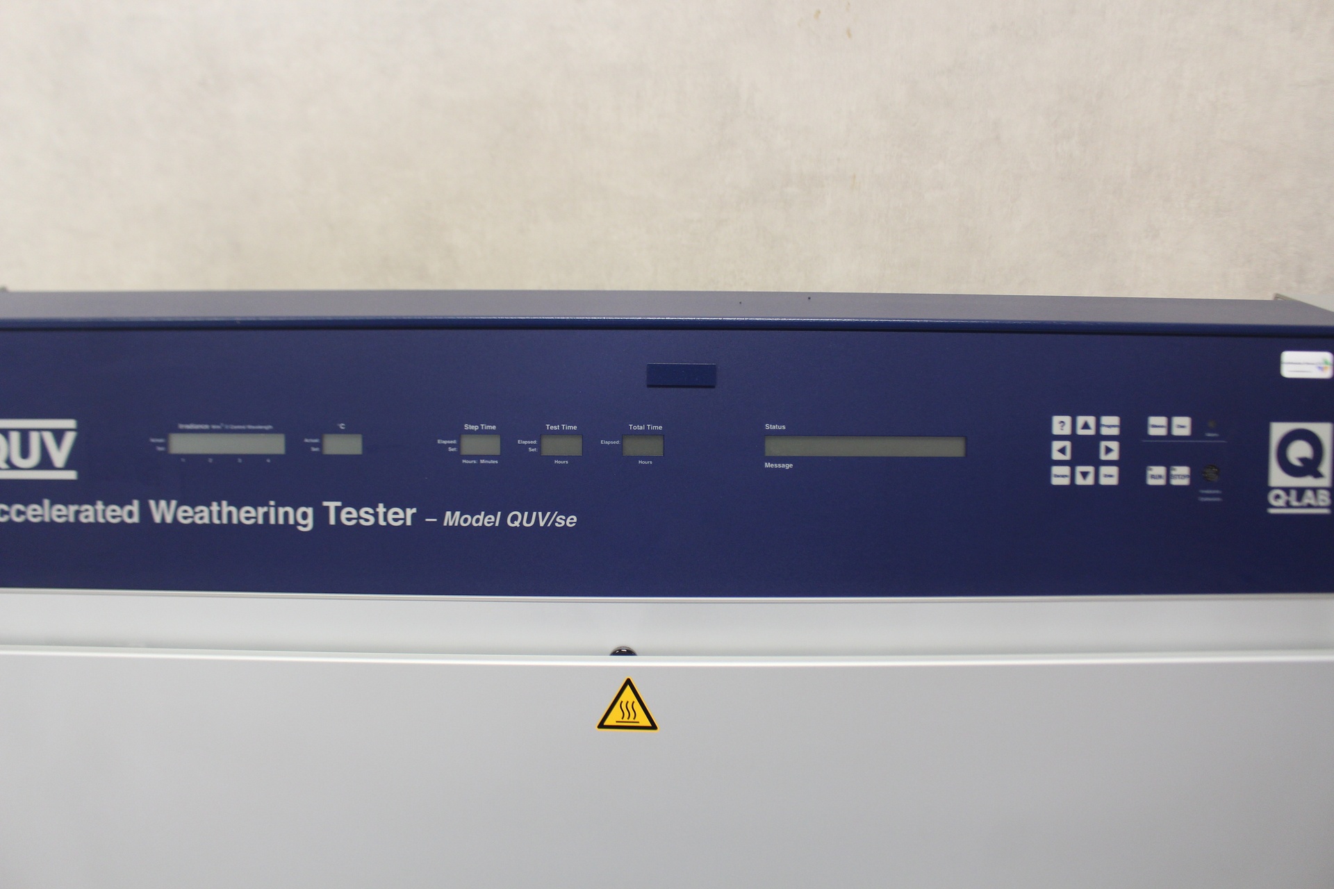 52893-LM-29800-Q-LAB-QUV-SE-Accelerated-Weathering-Tester-1