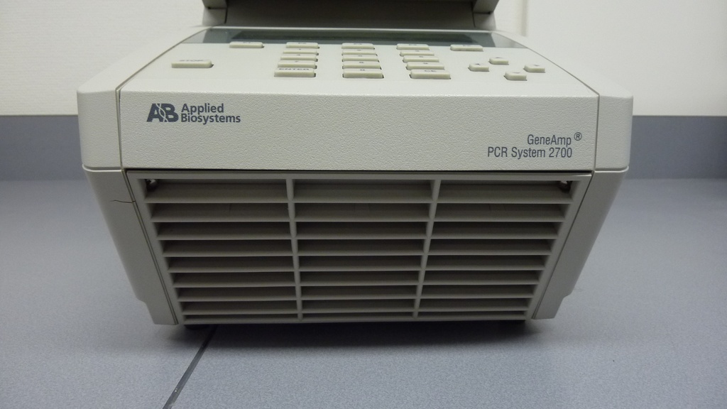 4193-LM-6805-GeneAmp-PCR-systeem-1